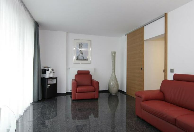 פנסיון Maria Suite