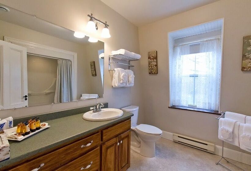 بنسيون Rayski Guest House