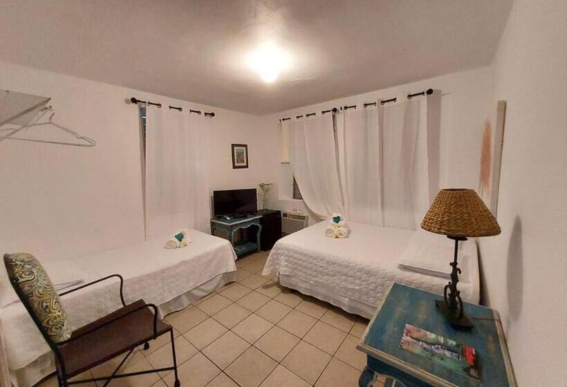 پانسیون Vieques Tropical Guest House