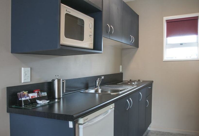 Phoenix Motels