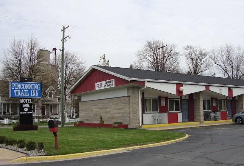 Pinconning Trail Inn Motel