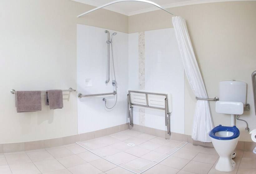 منتجع Cairns Crystal Cascades Holiday Park