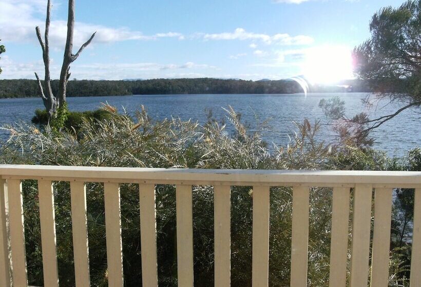 אתר נופש Regatta Point Holiday Park