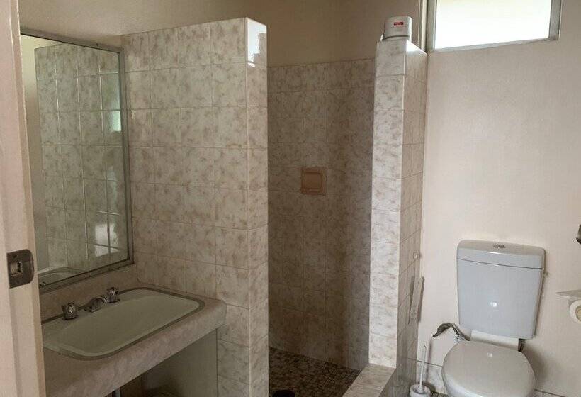 منتجع Regatta Point Holiday Park