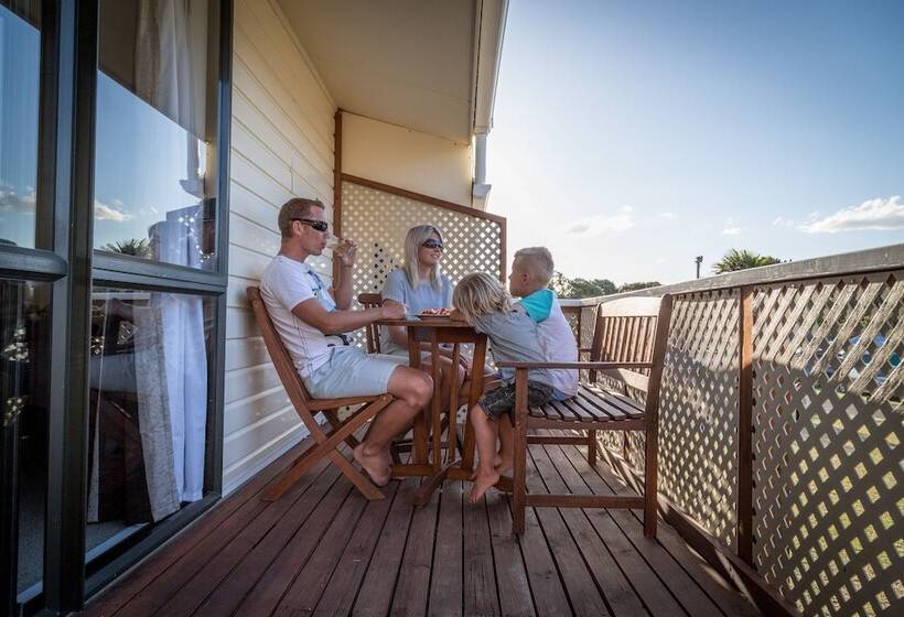 אתר נופש Tasman Holiday Parks   Ohiwa