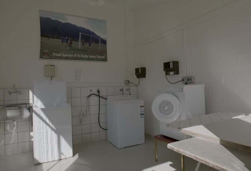 אתר נופש Te Aroha Holiday Park And Hot Pools