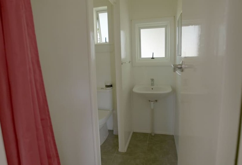 אתר נופש Te Aroha Holiday Park And Hot Pools