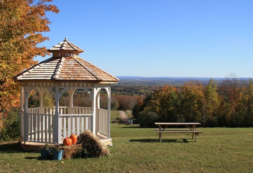 Smith Rock Chalets & Retreat