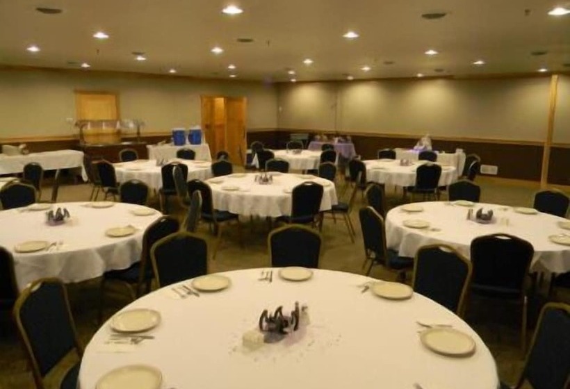 Southfork Motel And Grill