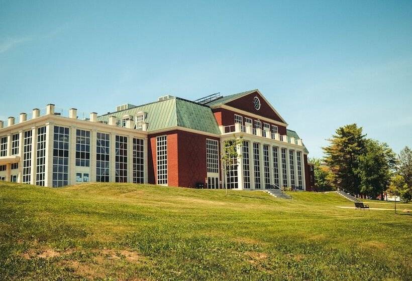 Unb Fredericton Summer Accommodations   Hostel