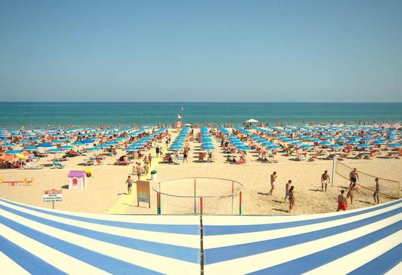 منتجع Villaggio Albatros