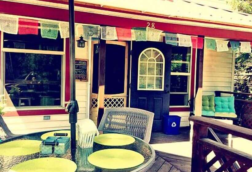 Whitefish Hostel