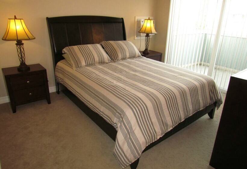 3 Bedroom Duplex With Ocean View