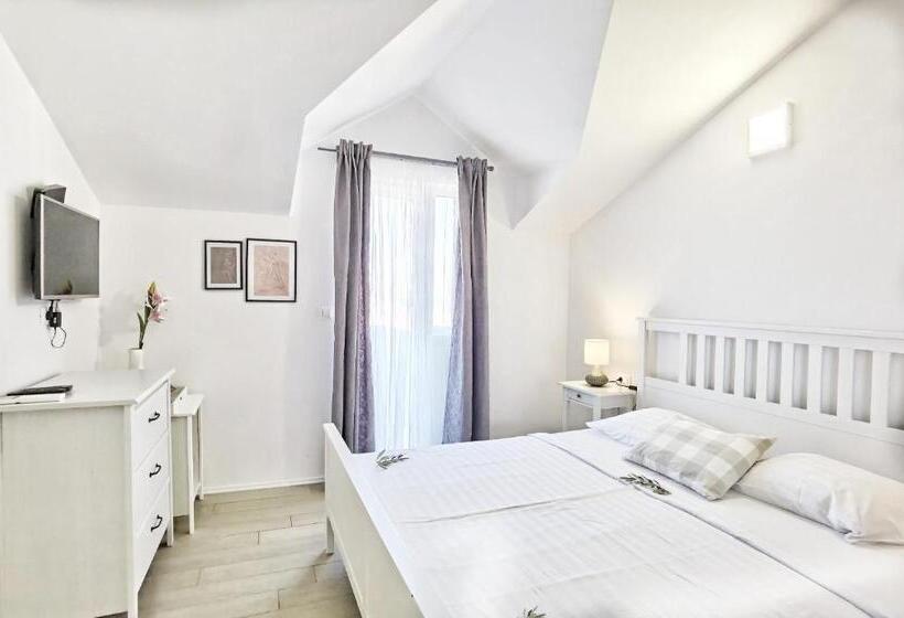 הוסטל Boutique Hotel Alegria