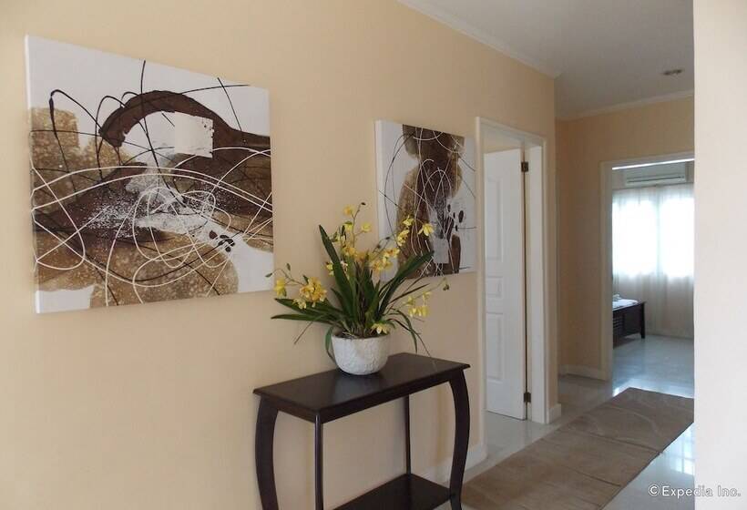 Bearland Paradise Resort