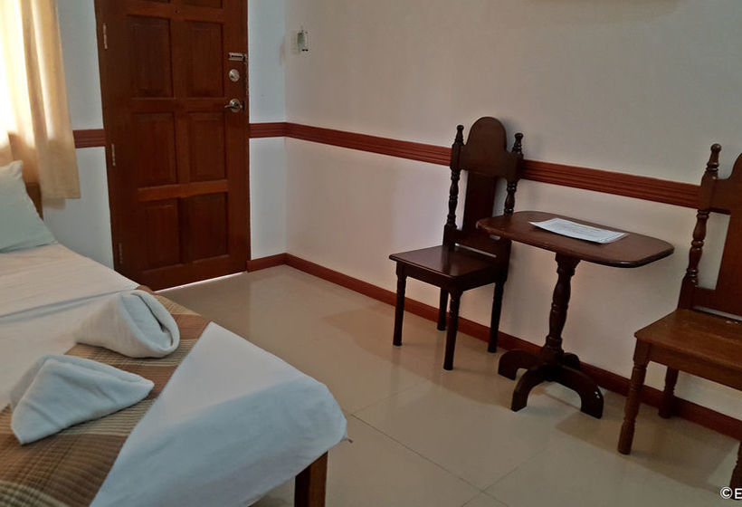 민박 Casitas De Az Pension