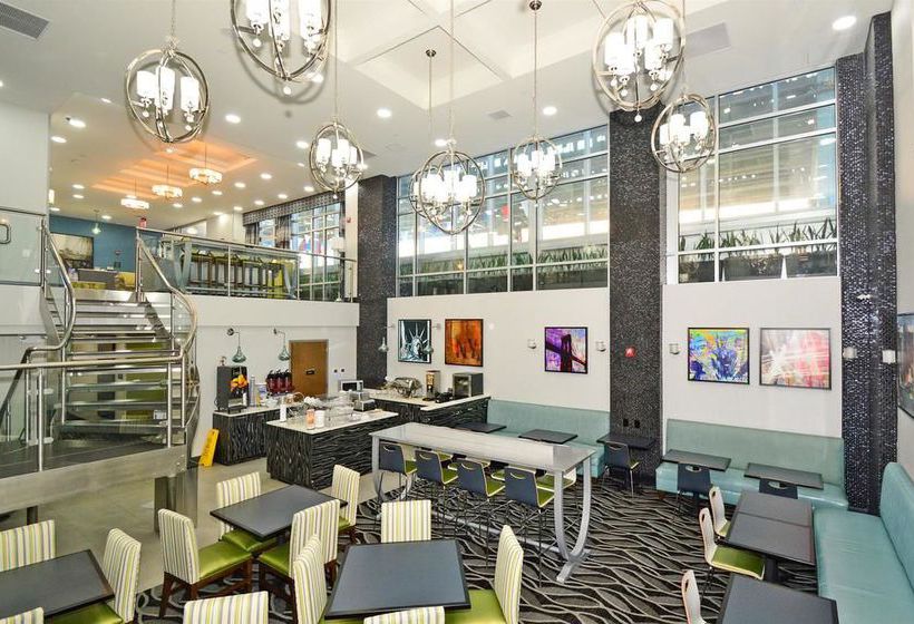 Best Western Plus Laguardia Airport Hotel Queens