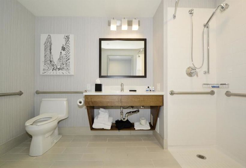 Best Western Plus Laguardia Airport Hotel Queens