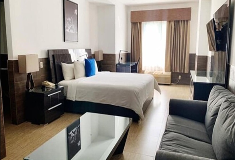 Beverly Hills: Hotel And Business