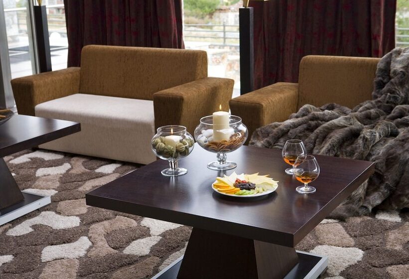 Domotel Neve Mountain Resort