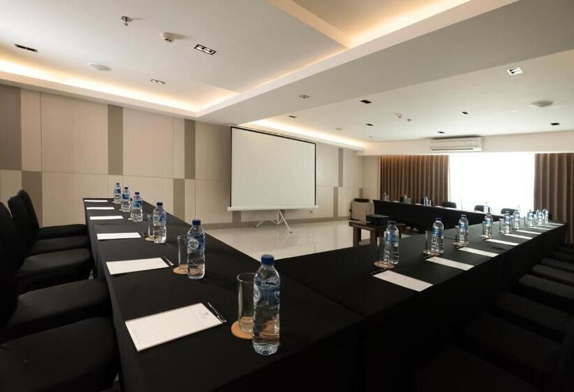 Dream Of Aventus Hotel Kuta