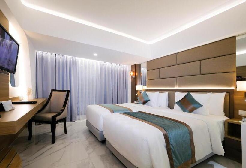 Dream Of Aventus Hotel Kuta