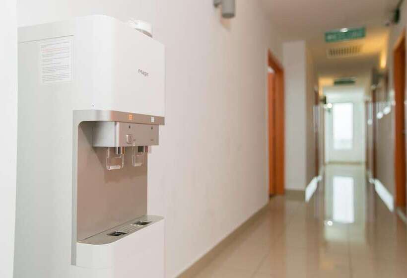 1 Hotel Mahkota Cheras