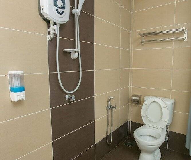 1 Hotel Mahkota Cheras