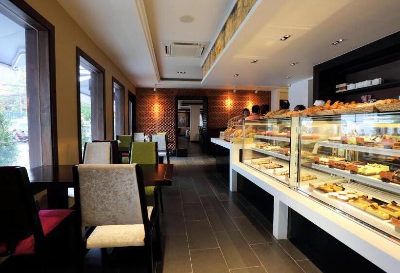 בית מלון כפרי Arunreas