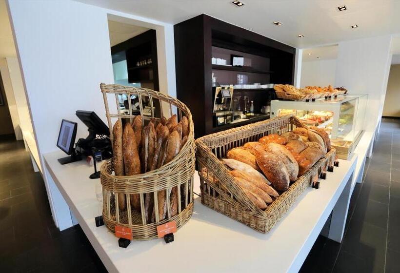 בית מלון כפרי Arunreas