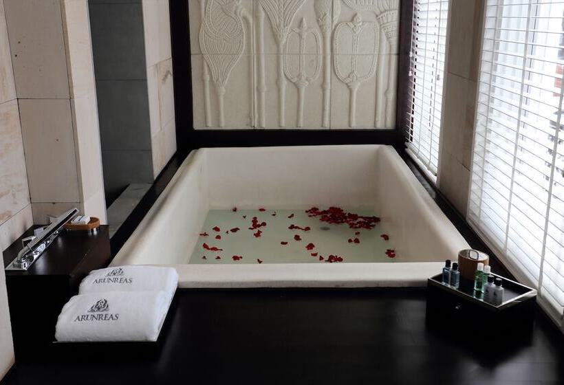 בית מלון כפרי Arunreas