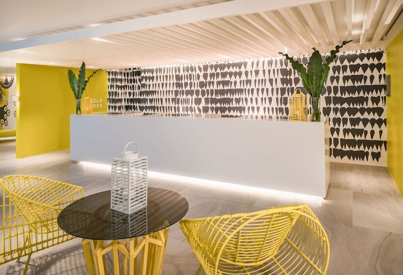 Hotel Astoria Current