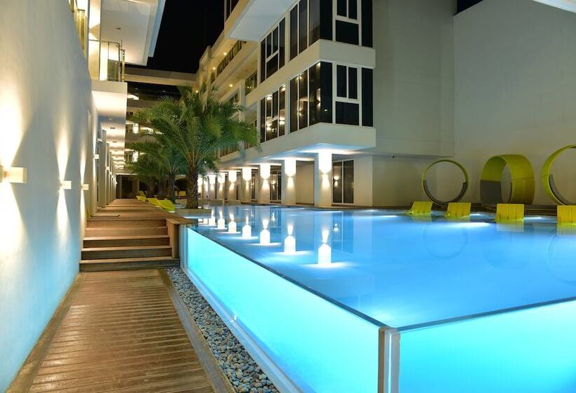 Hotel Astoria Current