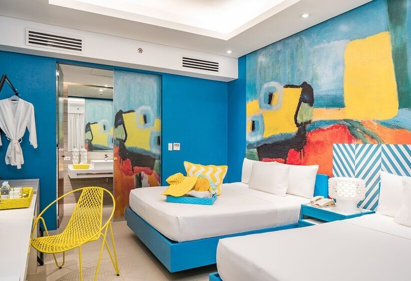 Hotel Astoria Current