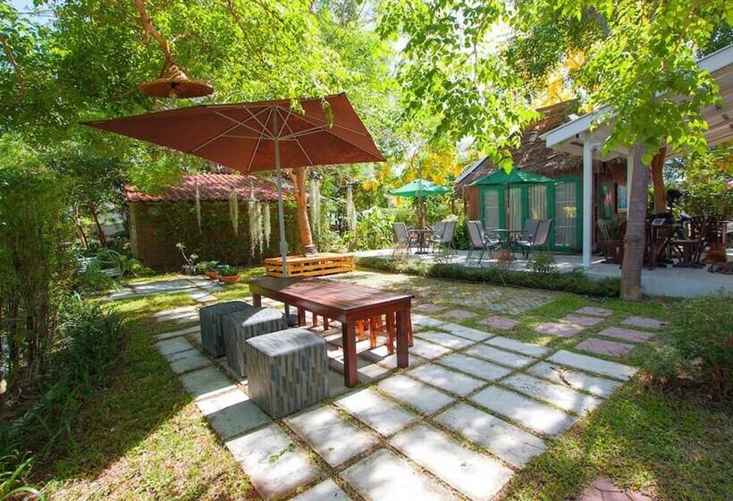 Отель Ban Bang Home Resort