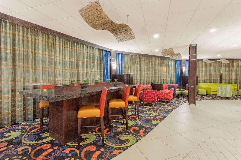 בית מלון כפרי Baymont By Wyndham Fayetteville Fort Bragg Area