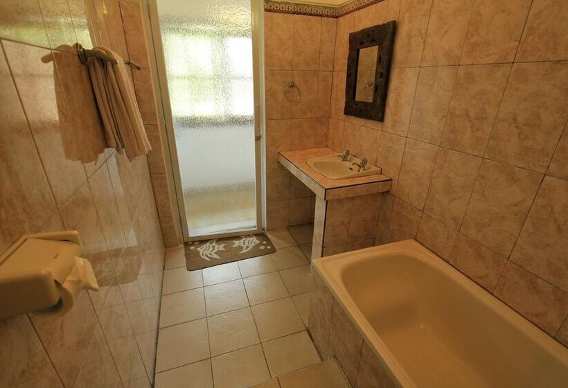 בית מלון כפרי Ben S Homestay