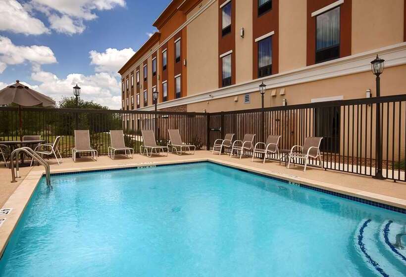 فندق Best Western Plus Elmendorf