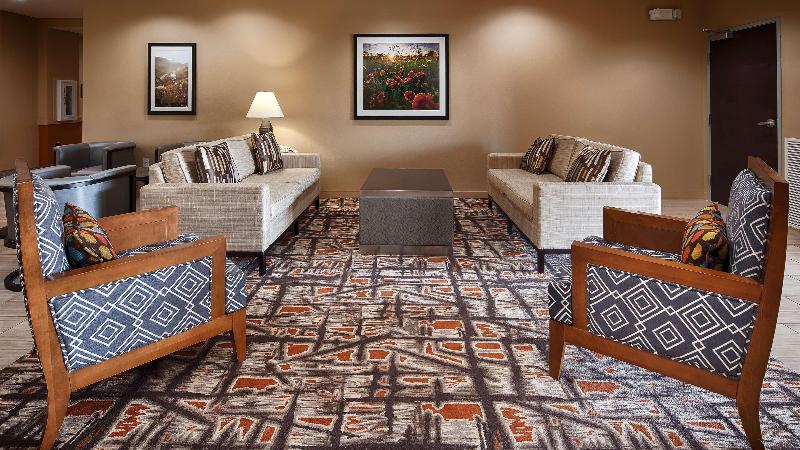 فندق Best Western Plus Elmendorf