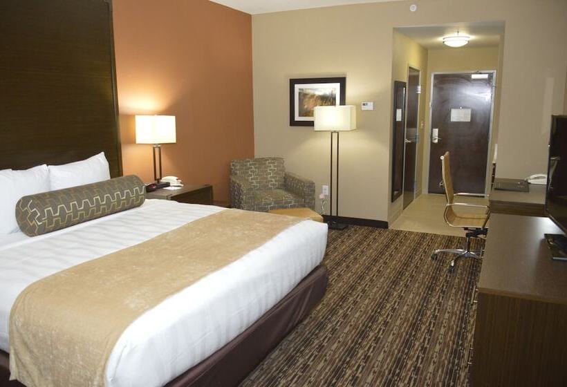 فندق Best Western Plus Elmendorf