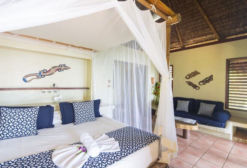 هتل Bosque Del Cabo Rain Forest Lodge