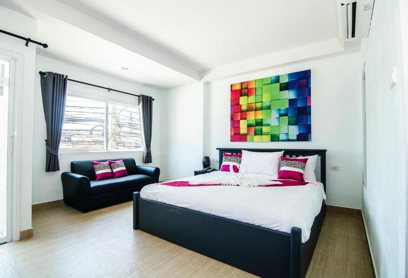 호텔 Colora Patong Phuket