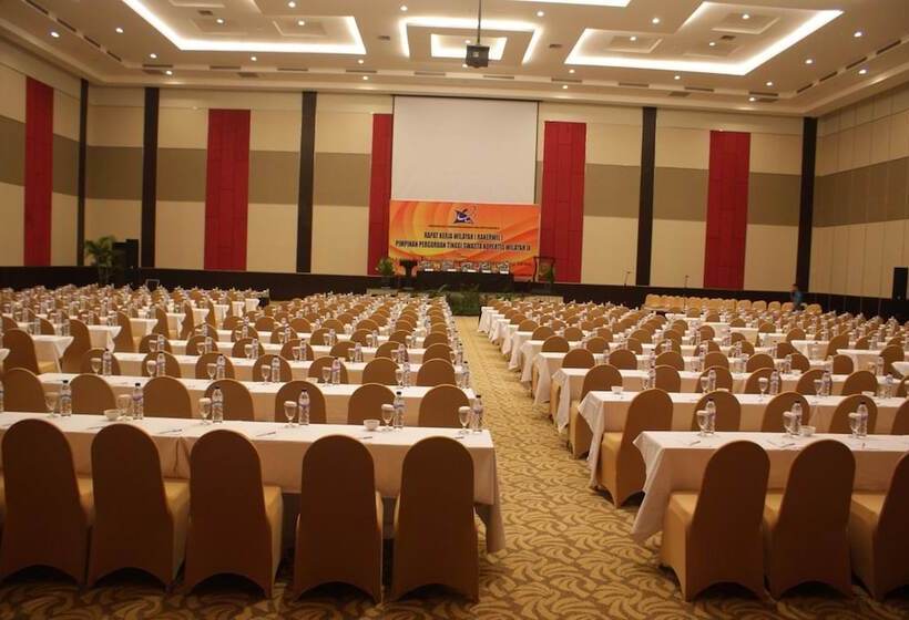 ホテル Dalton Makassar