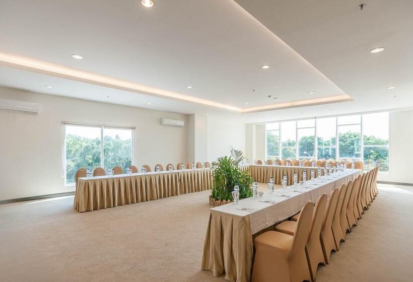 ホテル Dalton Makassar