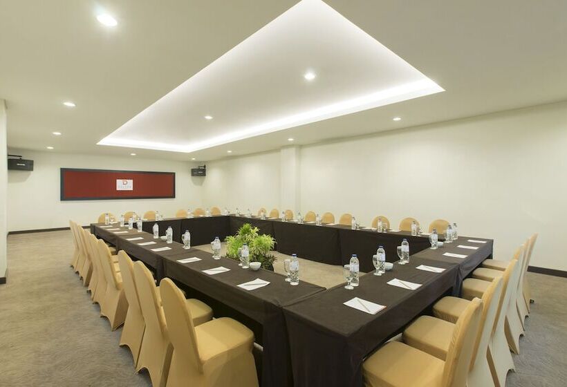 ホテル Dalton Makassar