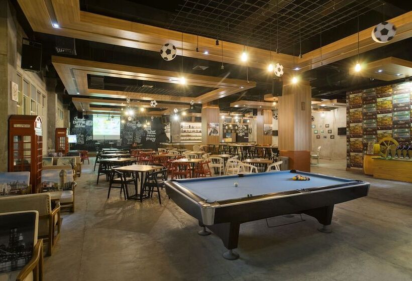 ホテル Dalton Makassar