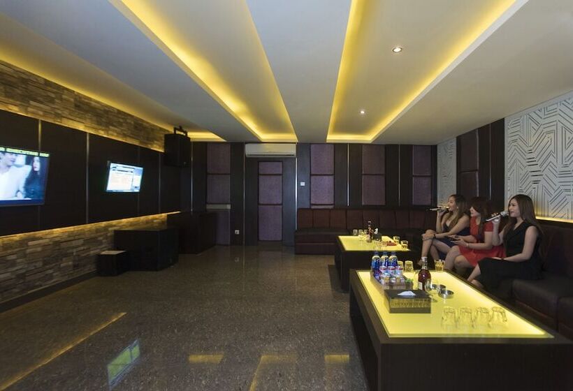 ホテル Dalton Makassar