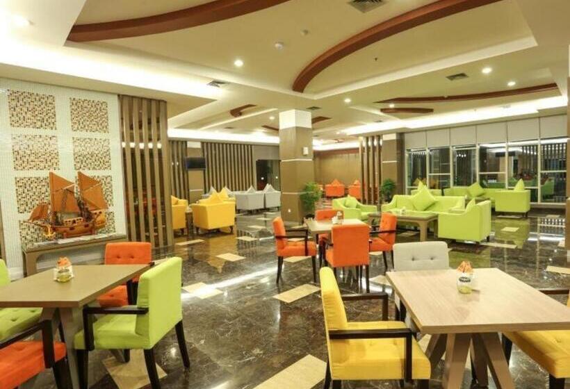 ホテル Dalton Makassar