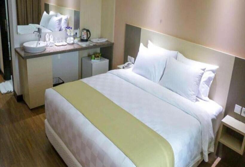 ホテル Dalton Makassar