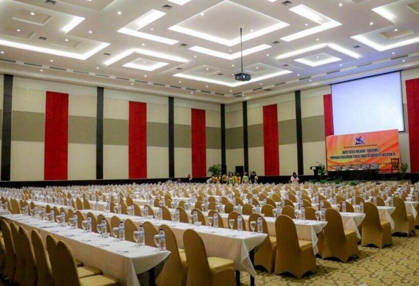 هتل Dalton Makassar